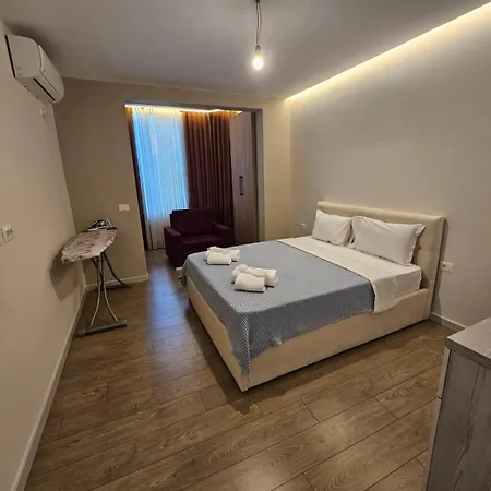 Apartamento My 3 Zogu Zi *