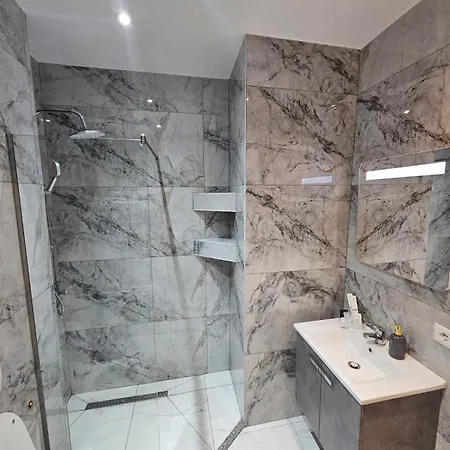 아파트 My 3 Zogu Zi