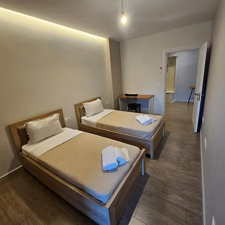 Apartamento My 3 Zogu Zi